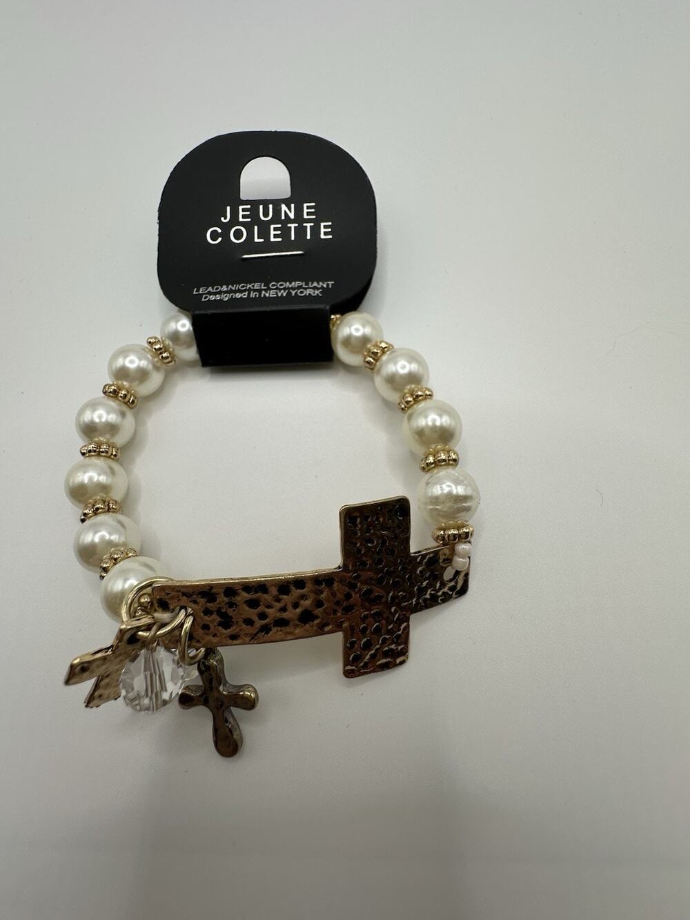 NWT Jeune Colette Faux Pearl Stretch Bracelet With Gold Tone Crosses